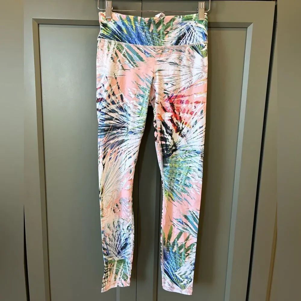 Fabletics Salar Powerlite Legging in Marbella Print